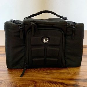 6 Pack Fitness Innovator Meal Prep Bag